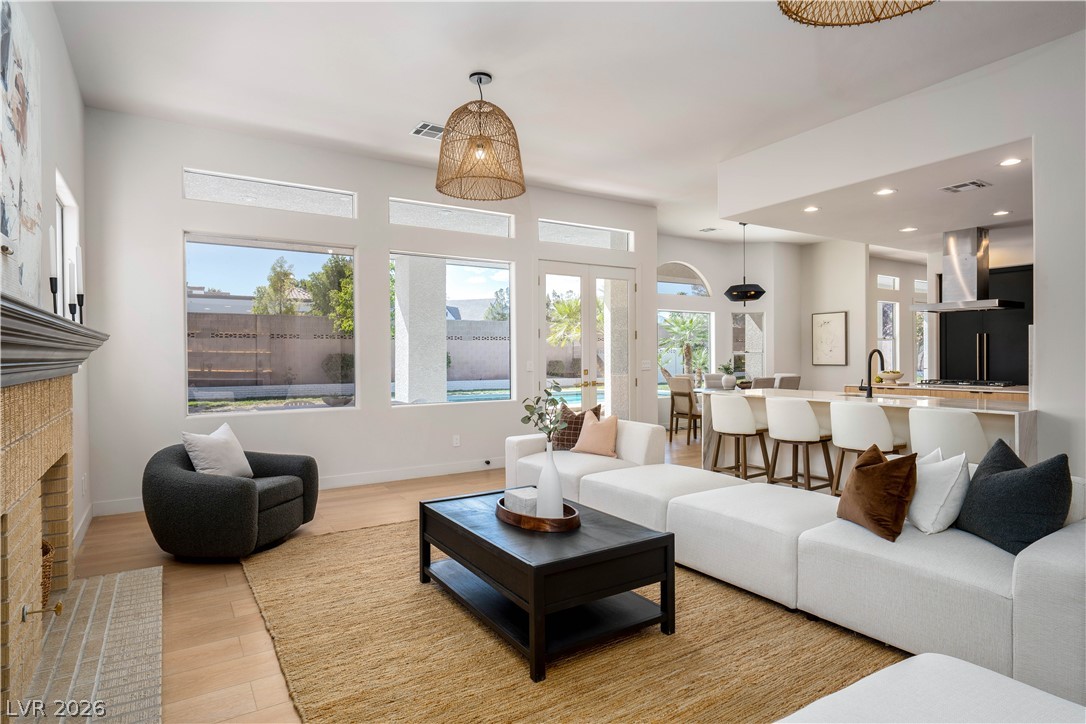 3235 CLIFF SIELER Court