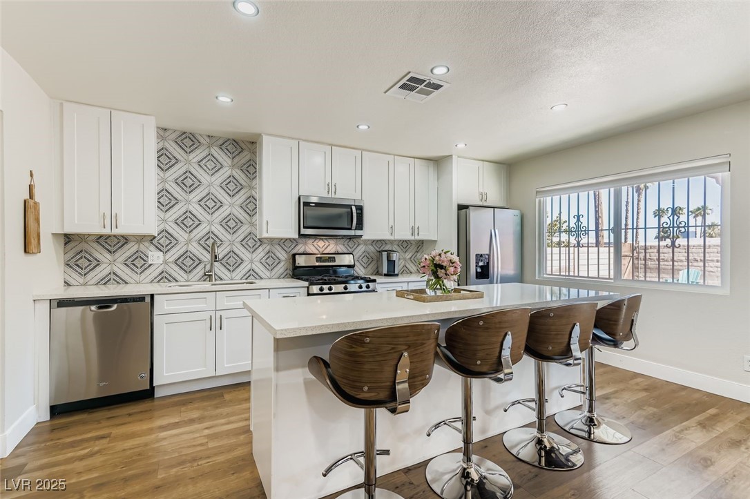 Las Vegas, Nevada 89102, United States, 4 Bedrooms Bedrooms, ,2 BathroomsBathrooms,Residential,Active,235189