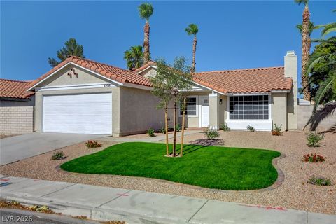 Homes For Sale - 8208 Palmada Drive<br/> Las Vegas, NV 89123
