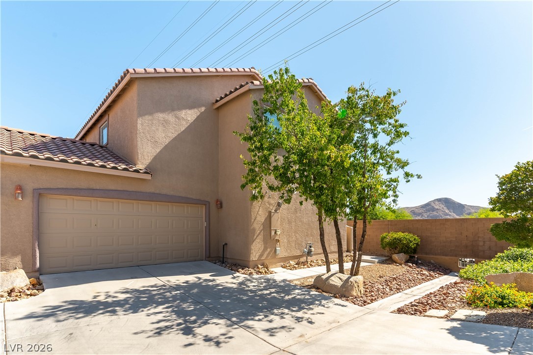 4174 Sparrow Rock Street