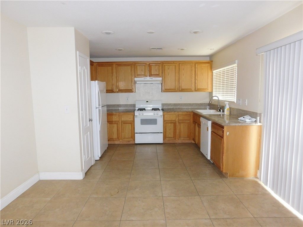 Photo of 4925 Hostetler Avenue, Las Vegas, NV 89131 (MLS # 2776223)