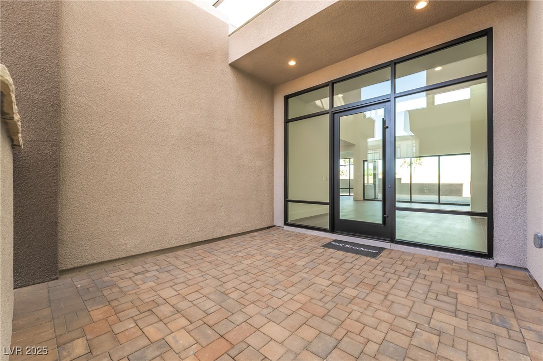 4846 Shady Ridge Drive