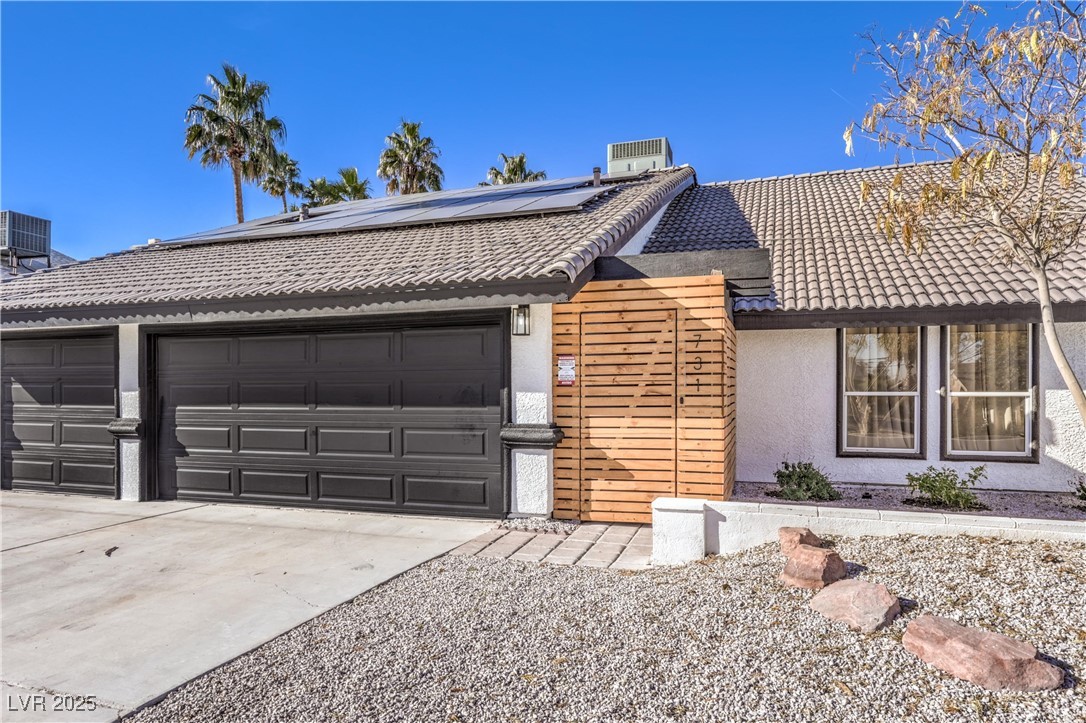 4731 Avenida Del Diablo