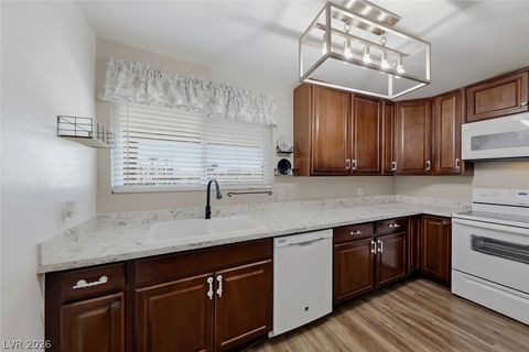 Condo For Sale - 1303 Darlene Way #101B<br/> Boulder City, NV 89005