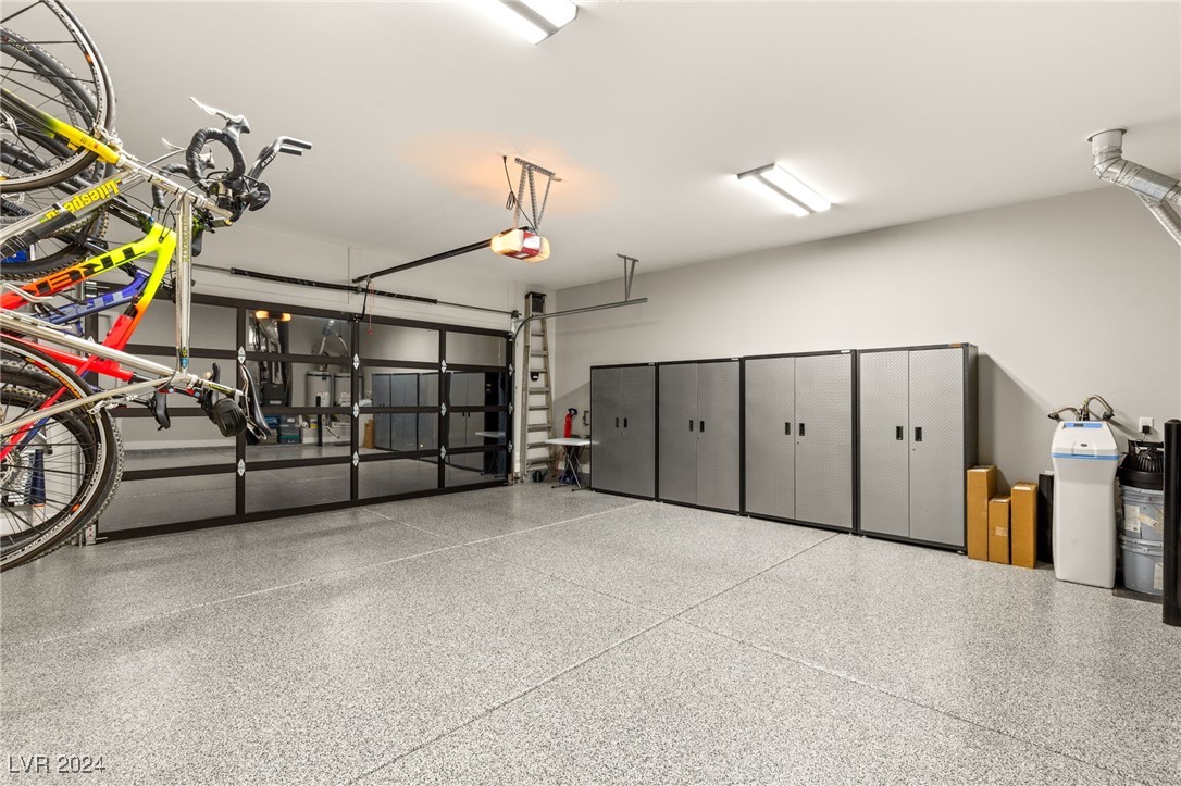 Las Vegas, Nevada 89129, United States, 4 Bedrooms Bedrooms, ,3 BathroomsBathrooms,Residential,Active,27101