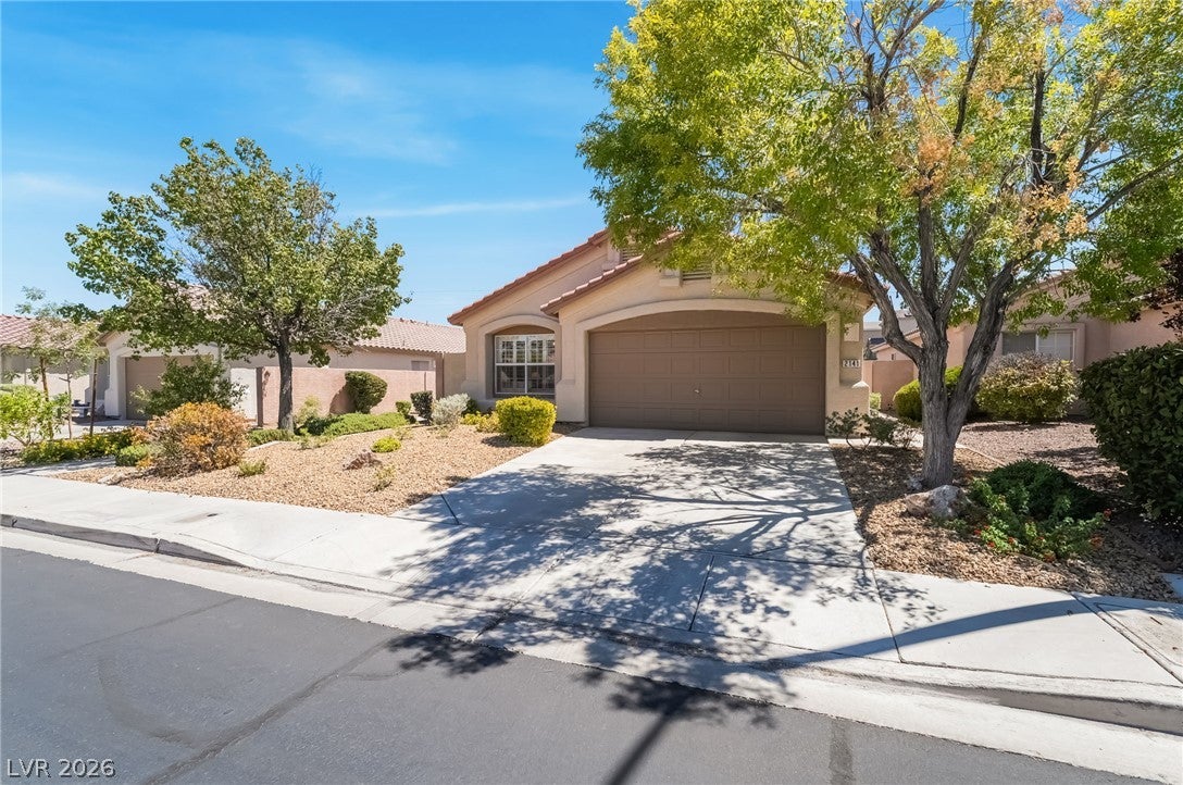 2141 HIDDEN RANCH Terrace