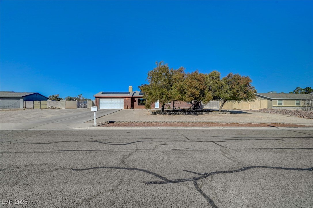 4424 Shady Hollow Avenue, North Las Vegas, Nevada image 9