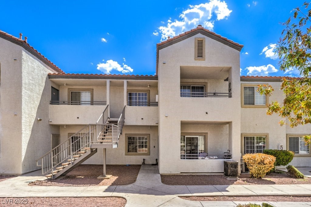 3318 N Decatur Boulevard 2086