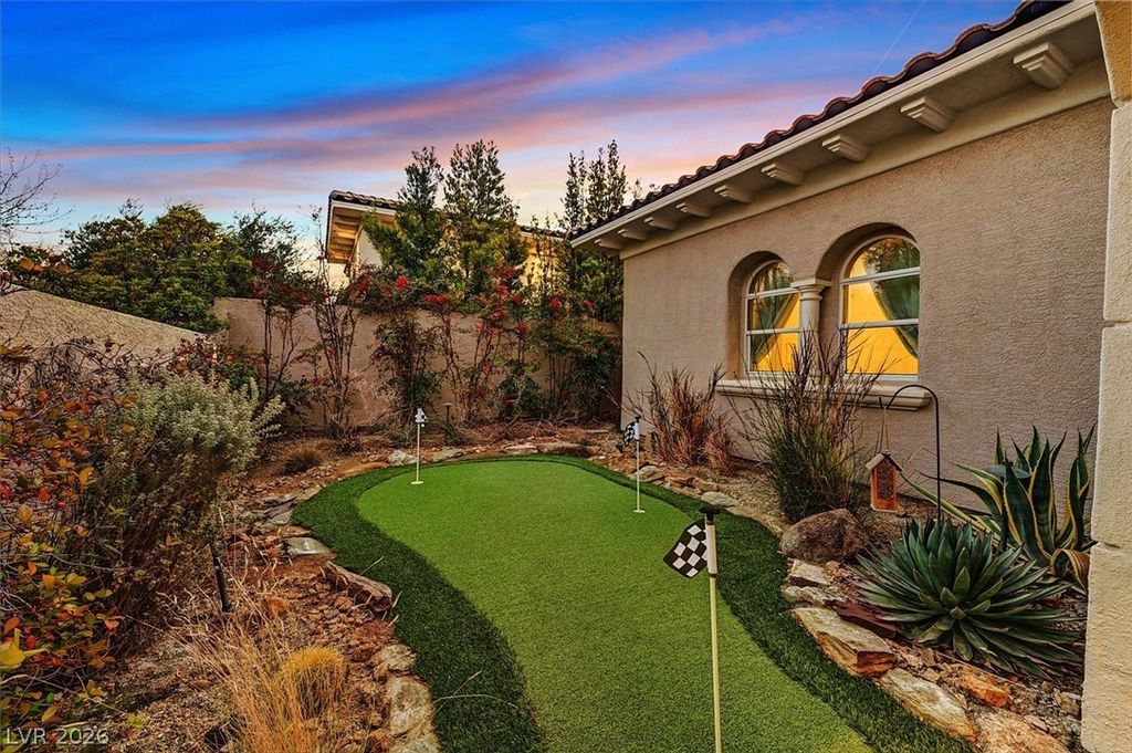 Photo of 11877 OAKLAND HILLS Drive, Las Vegas, NV 89141 (MLS # 2759054)