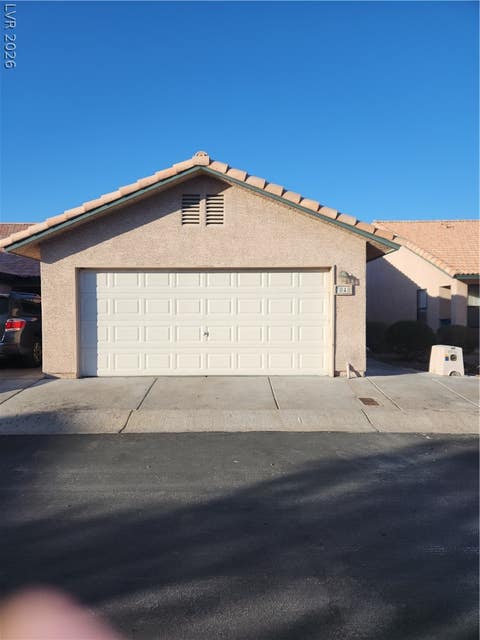 Townhouse For Rent - 7048 Picaroon Lane<br/> Clark County, Las Vegas, NV 89145