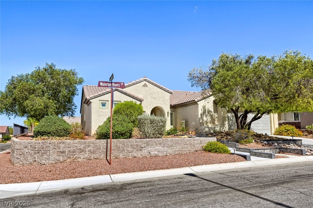 2239 Waterton Rivers Drive