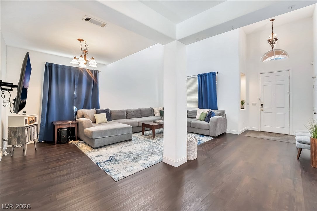 7572 Catalina Harbor Street