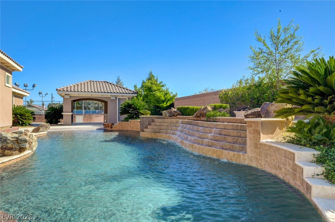 4885 N Pioneer Way