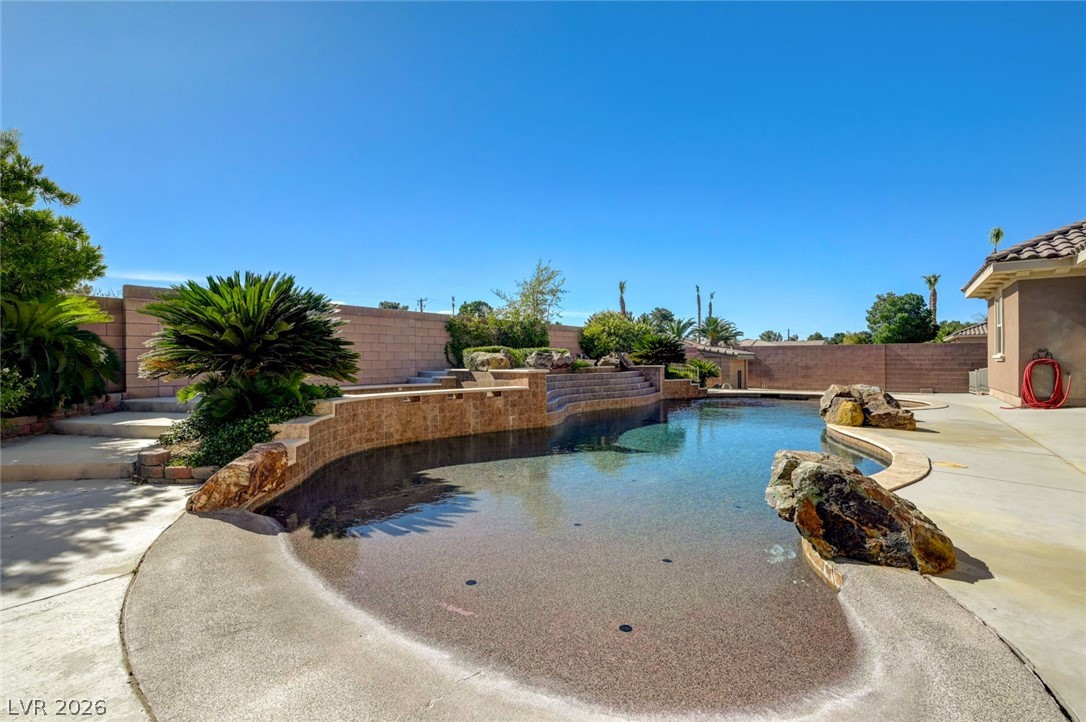 4885 N Pioneer Way