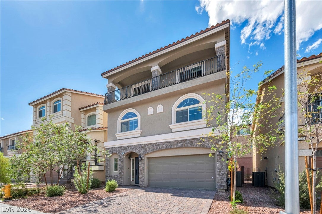 7789 Westwind Road