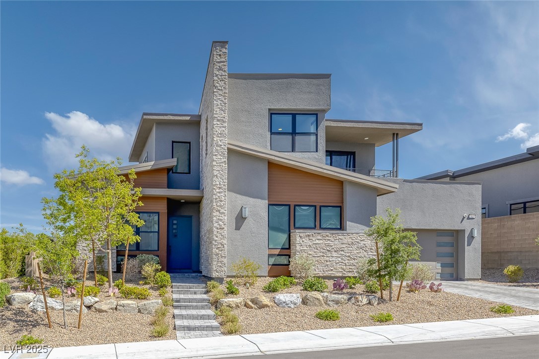 762 Bolide Street