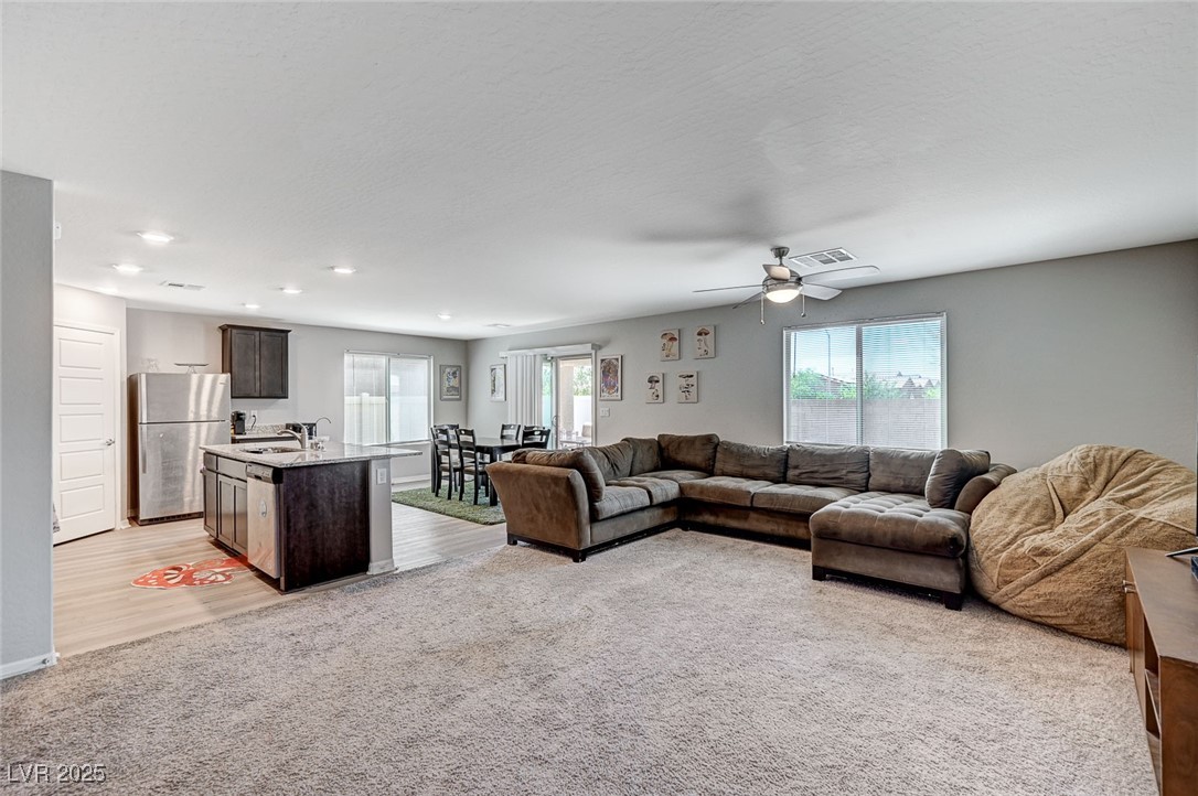 351 Nativo Avenue, North Las Vegas, Nevada image 3