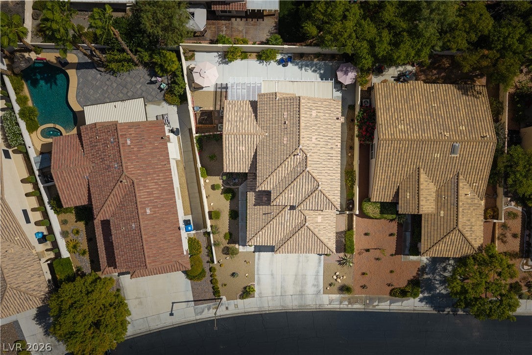 1816 Eagle Bluff Lane