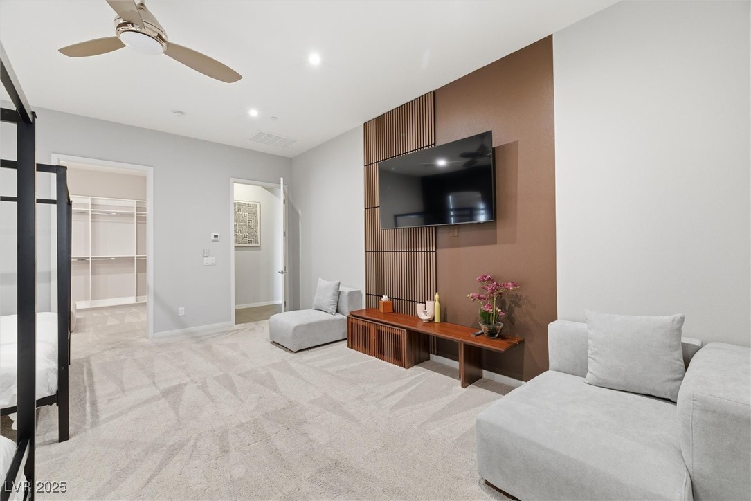 Las Vegas, Nevada 89113, United States, 5 Bedrooms Bedrooms, ,4 BathroomsBathrooms,Residential,Active,256635