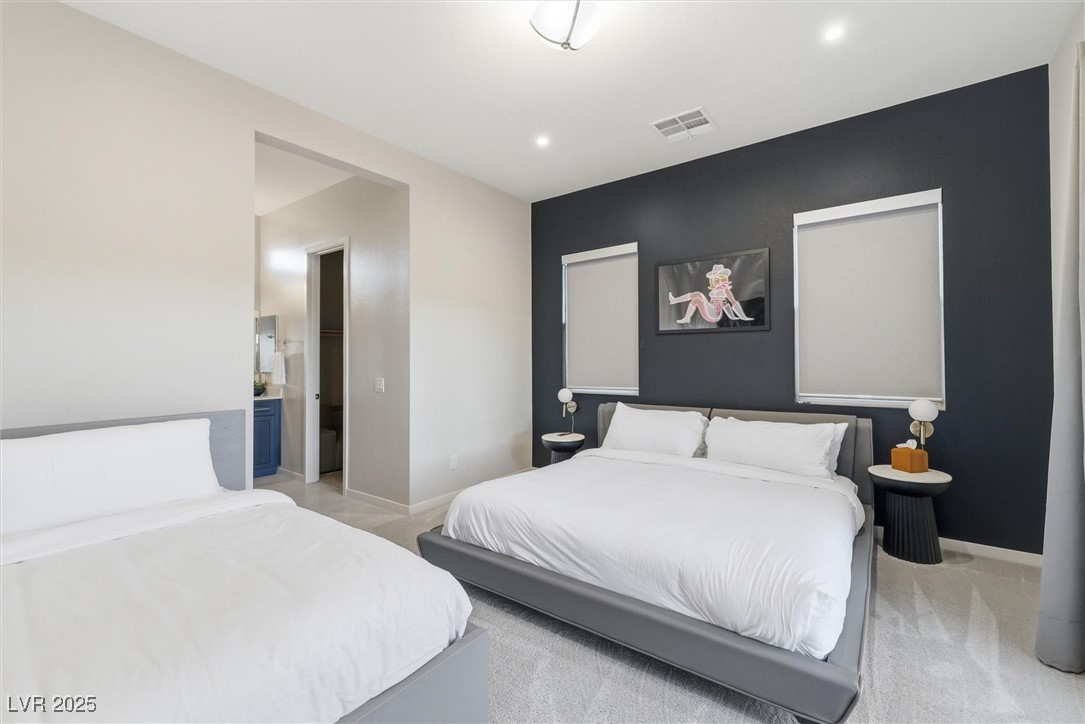 Las Vegas, Nevada 89113, United States, 5 Bedrooms Bedrooms, ,4 BathroomsBathrooms,Residential,Active,256635