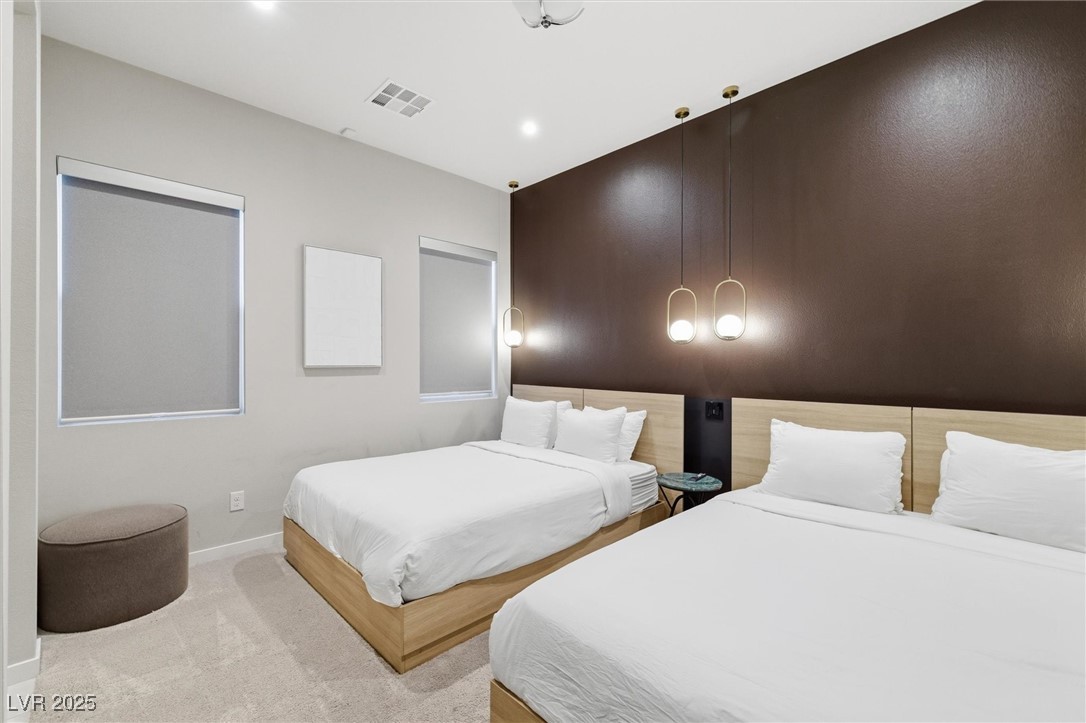 Las Vegas, Nevada 89113, United States, 5 Bedrooms Bedrooms, ,4 BathroomsBathrooms,Residential,Active,256635