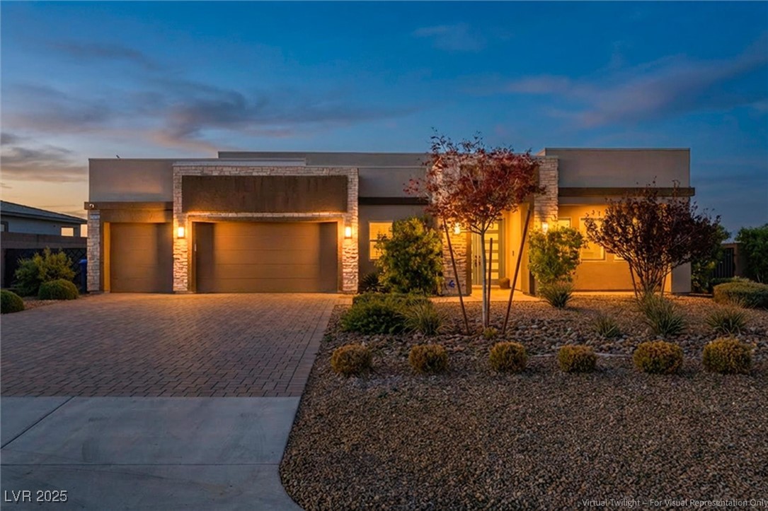 Las Vegas, Nevada 89113, United States, 5 Bedrooms Bedrooms, ,4 BathroomsBathrooms,Residential,Active,256635