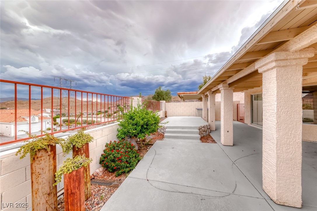386 Nassau Way