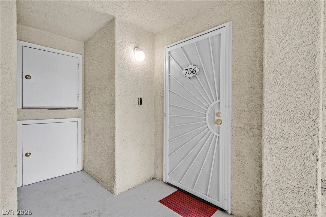 756 Anne Lane 0