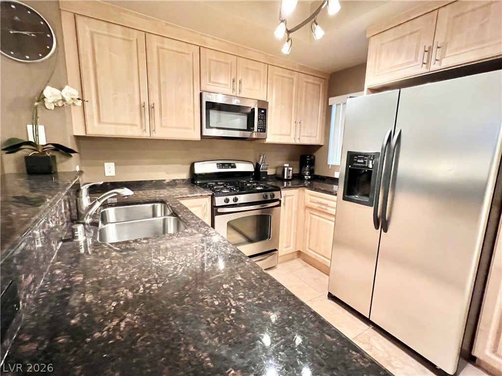 220 E Flamingo Road 322