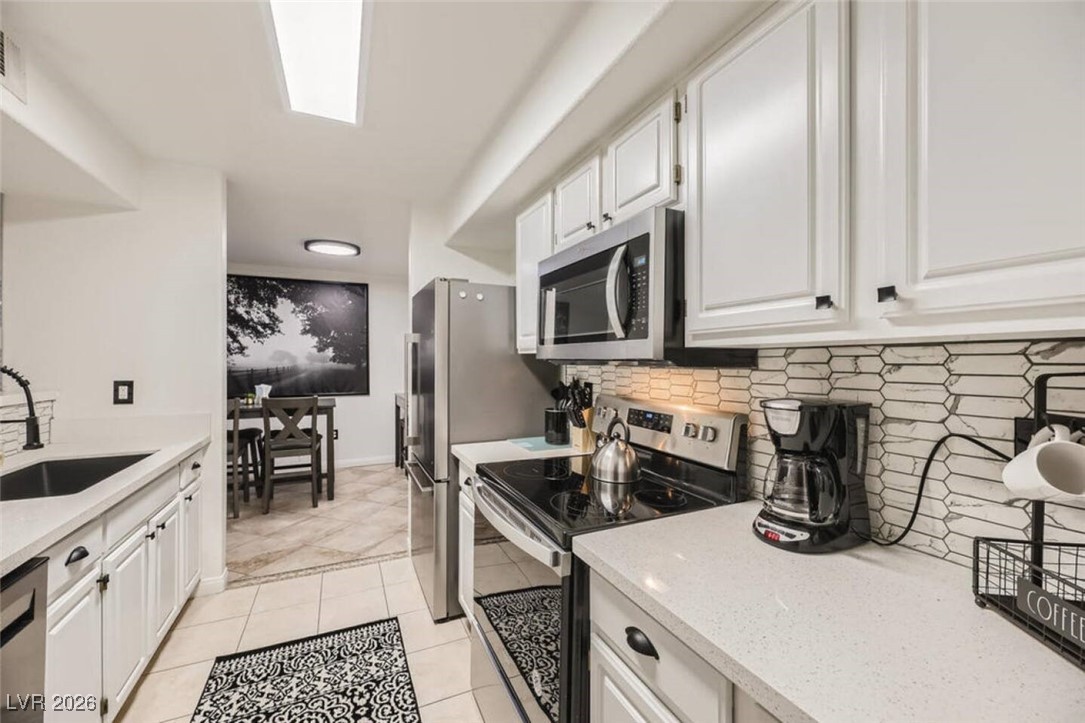 555 E Silverado Ranch Boulevard 1158