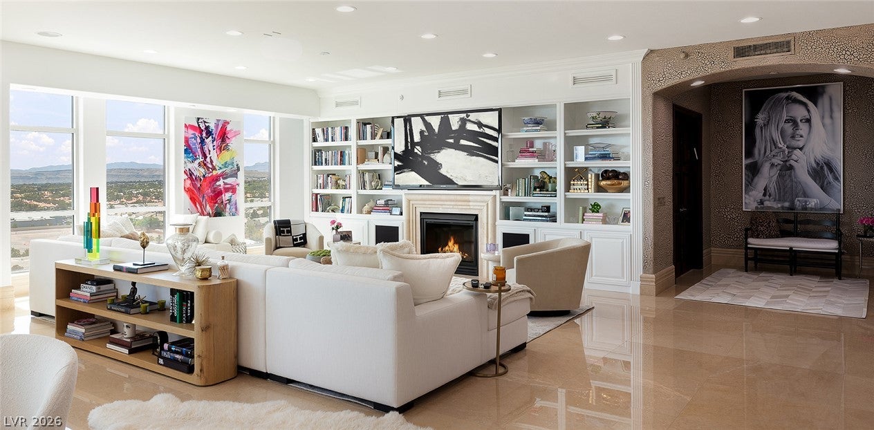 9103 Alta Drive 1503