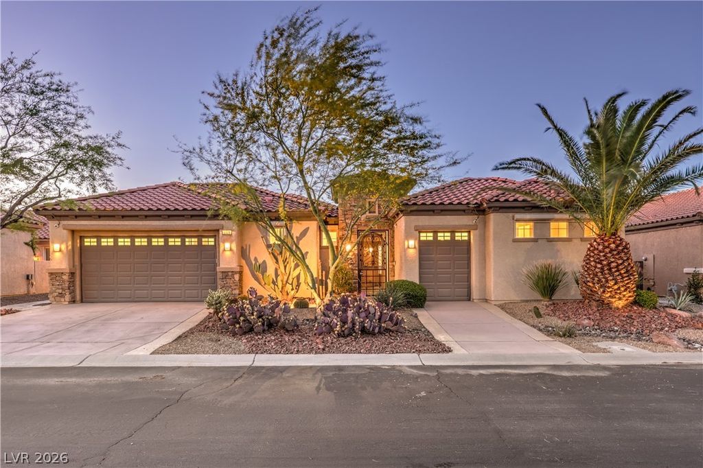 Photo of 2328 Rosendale Village Avenue, Henderson, NV 89052 (MLS # 2762735)