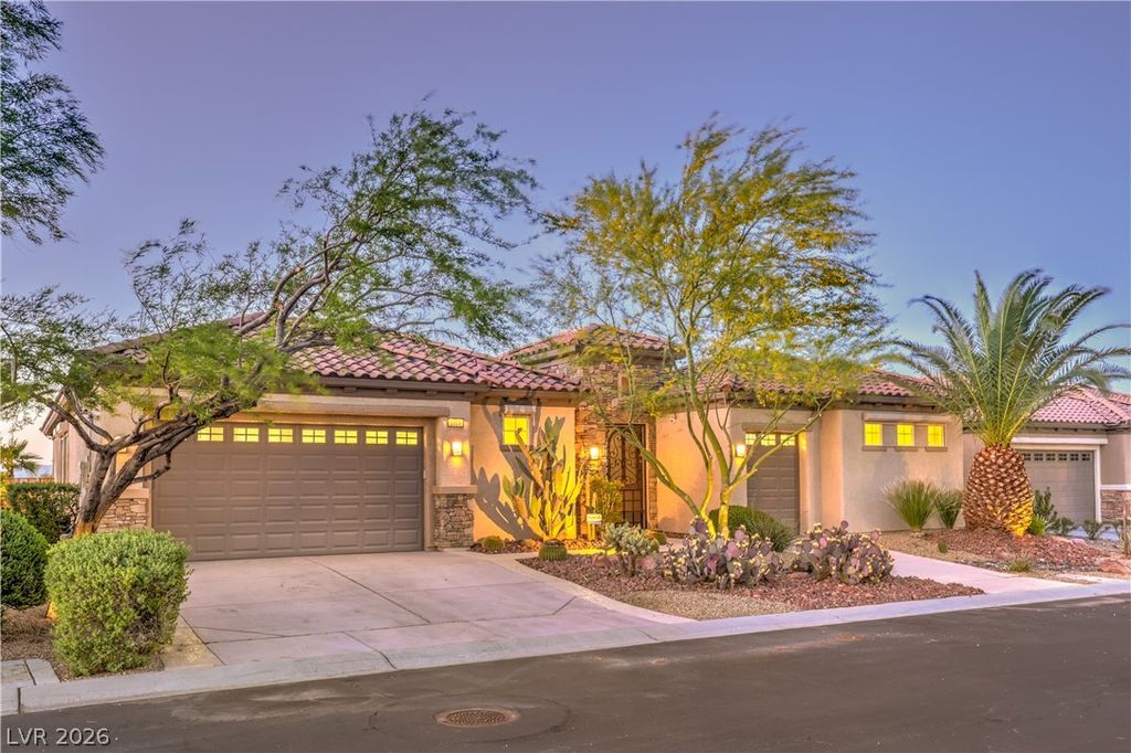 Photo of 2328 Rosendale Village Avenue, Henderson, NV 89052 (MLS # 2762735)