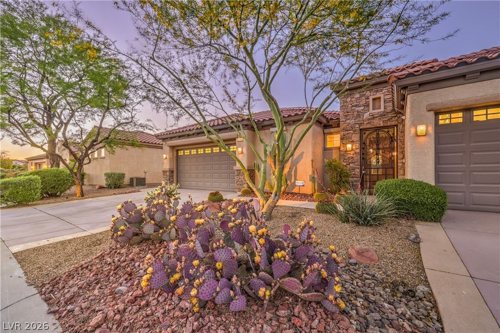 Photo of 2328 Rosendale Village Avenue, Henderson, NV 89052 (MLS # 2762735)
