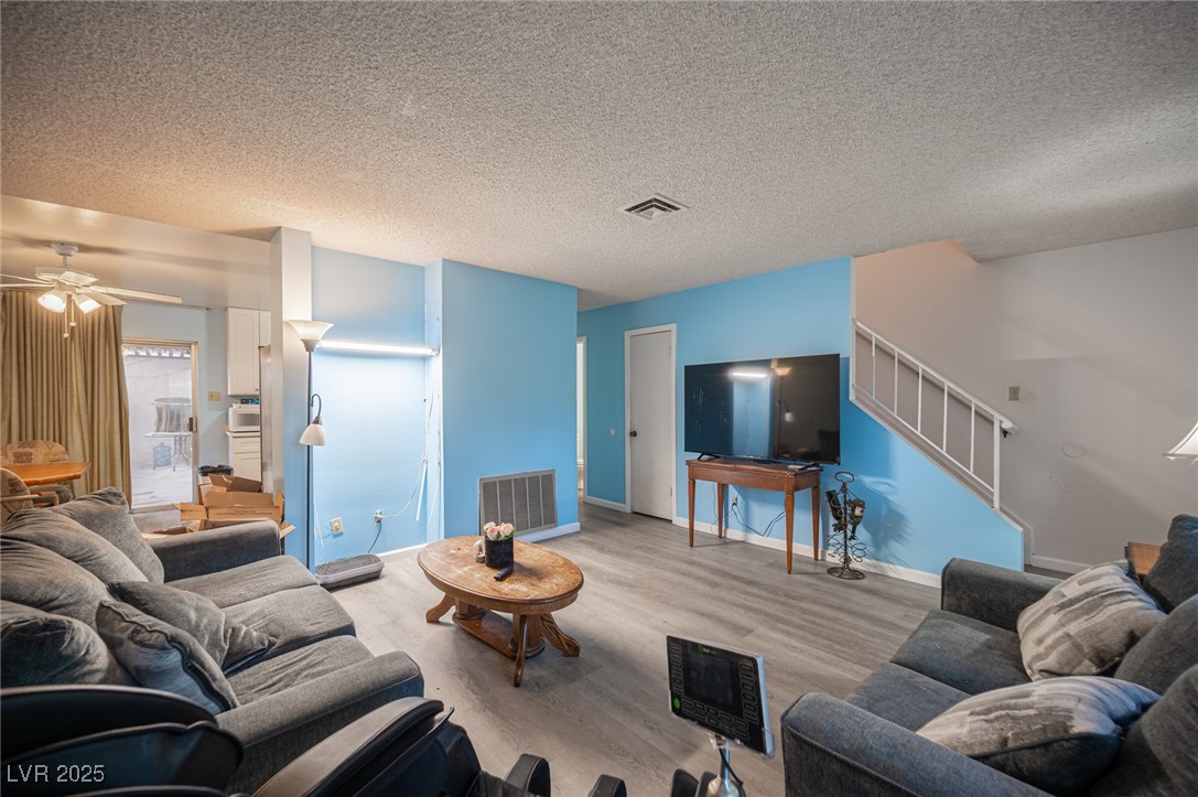 169 Pecos Way
