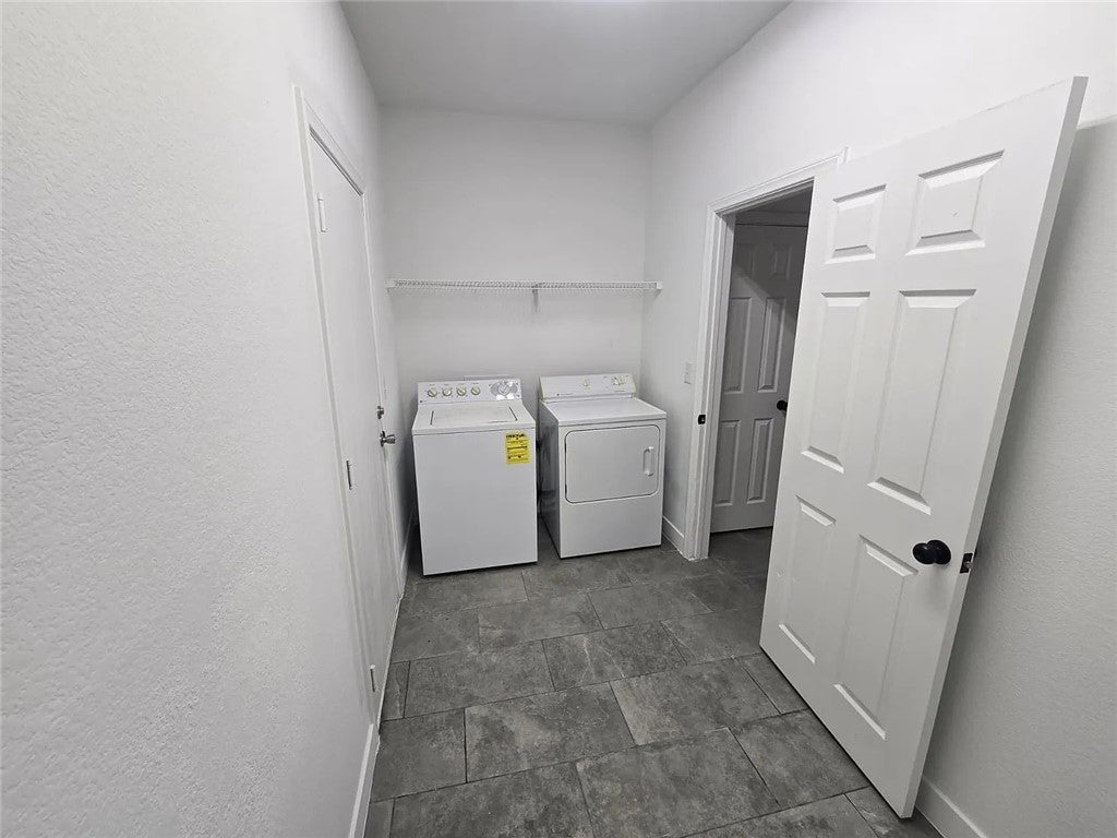 6158 Calm Breeze Avenue 103