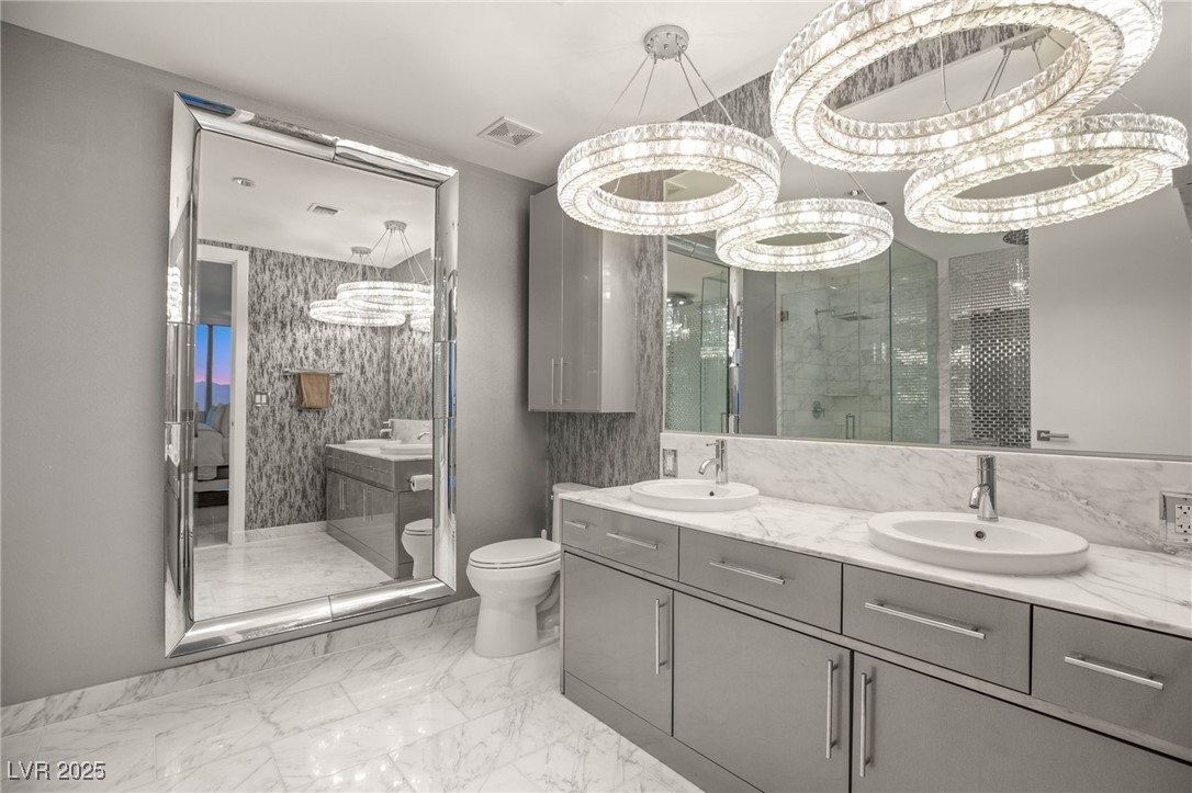 Las Vegas, Nevada 89103, United States, 2 Bedrooms Bedrooms, ,2 BathroomsBathrooms,Residential,Active,228524