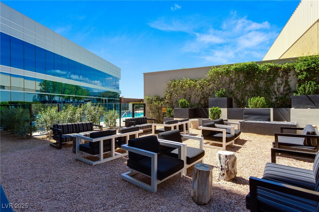 Las Vegas, Nevada 89103, United States, 2 Bedrooms Bedrooms, ,2 BathroomsBathrooms,Residential,Active,228524