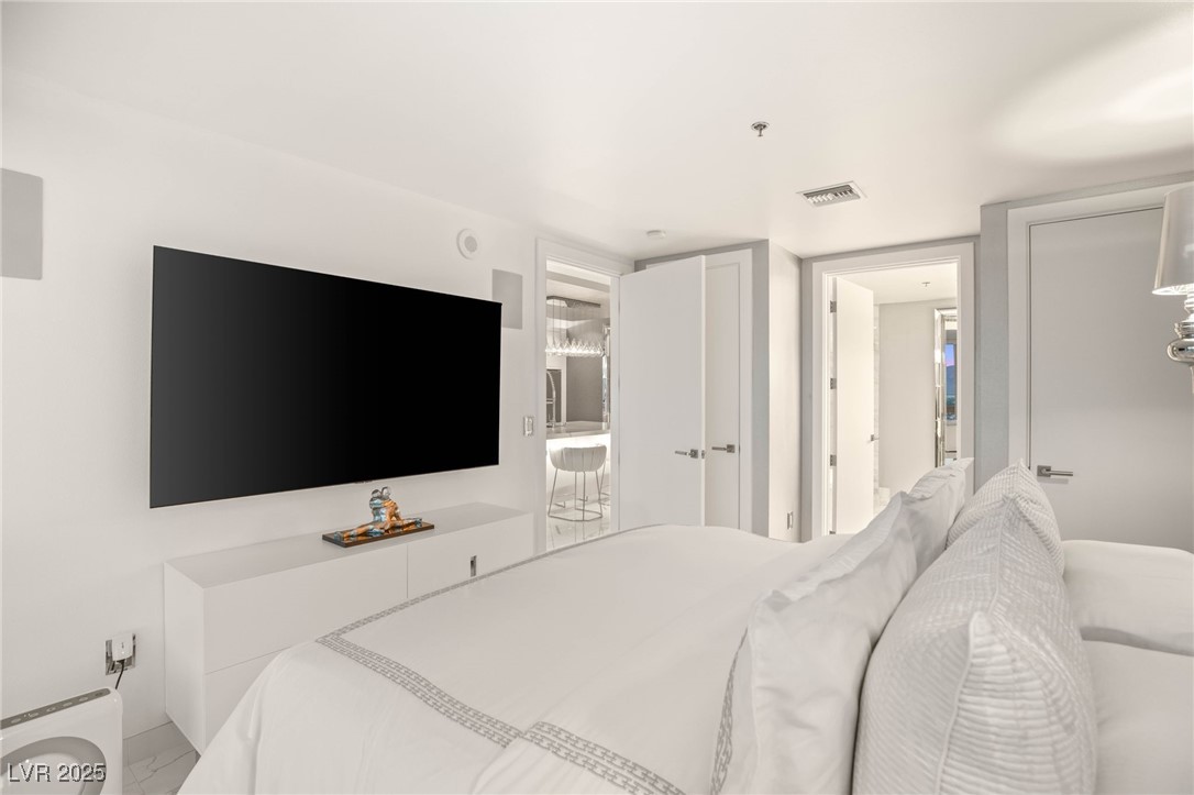 Las Vegas, Nevada 89103, United States, 2 Bedrooms Bedrooms, ,2 BathroomsBathrooms,Residential,Active,228524