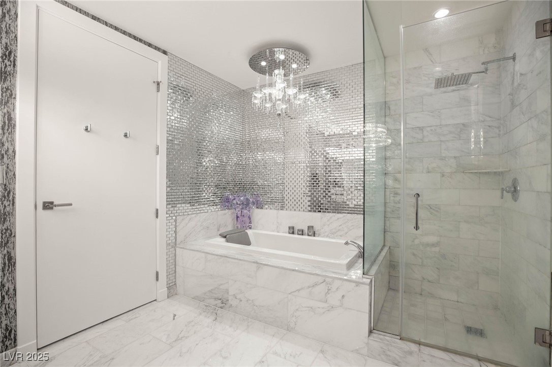 Las Vegas, Nevada 89103, United States, 2 Bedrooms Bedrooms, ,2 BathroomsBathrooms,Residential,Active,228524