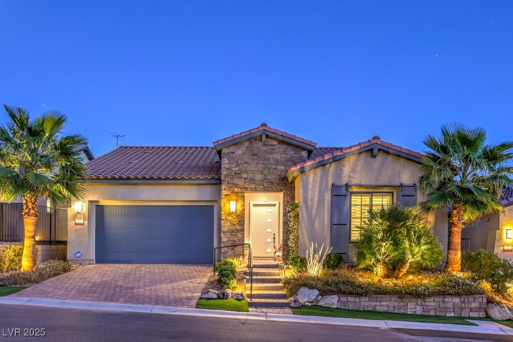 Henderson, Nevada 89011, United States, 3 Bedrooms Bedrooms, ,3 BathroomsBathrooms,Residential,Active,77715