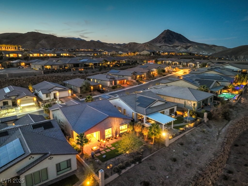 Henderson, Nevada 89011, United States, 3 Bedrooms Bedrooms, ,3 BathroomsBathrooms,Residential,Active,77715