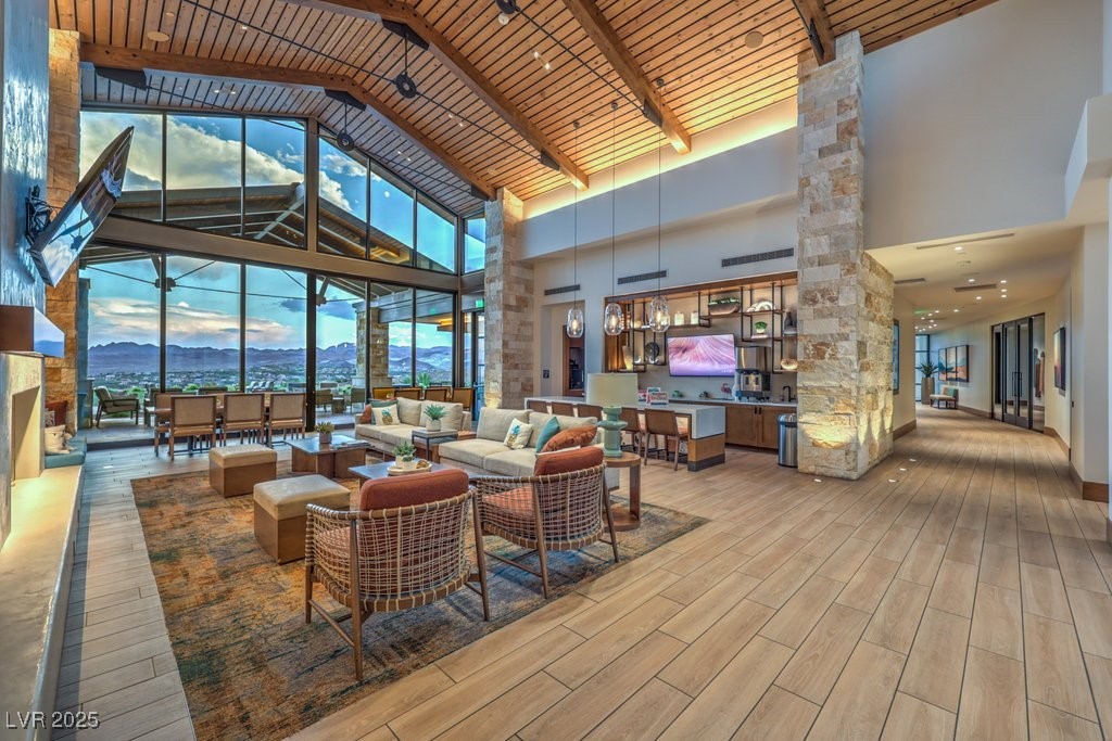 Henderson, Nevada 89011, United States, 3 Bedrooms Bedrooms, ,3 BathroomsBathrooms,Residential,Active,77715