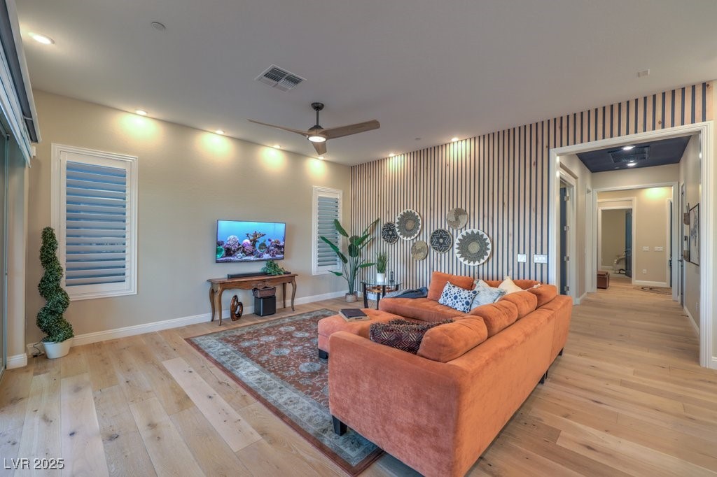 Henderson, Nevada 89011, United States, 3 Bedrooms Bedrooms, ,3 BathroomsBathrooms,Residential,Active,77715