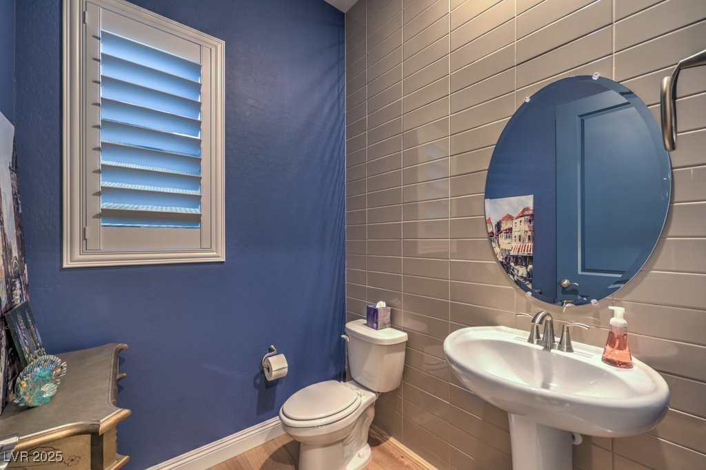 Henderson, Nevada 89011, United States, 3 Bedrooms Bedrooms, ,3 BathroomsBathrooms,Residential,Active,77715