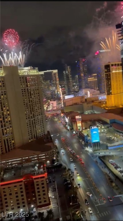 125 E Harmon Avenue 2921&2919