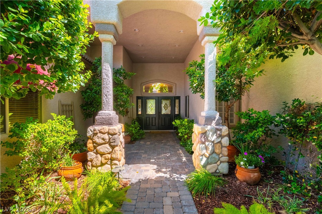 4934 Buckhorn Butte Court