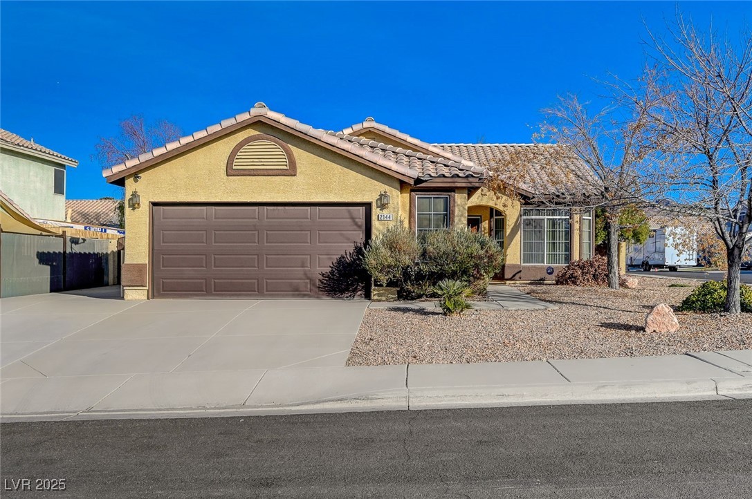 2144 Buckeye Reef Street, Henderson, Nevada image 2