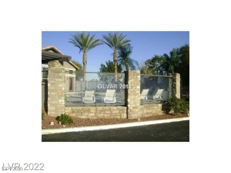 2750 S Durango Drive 1004