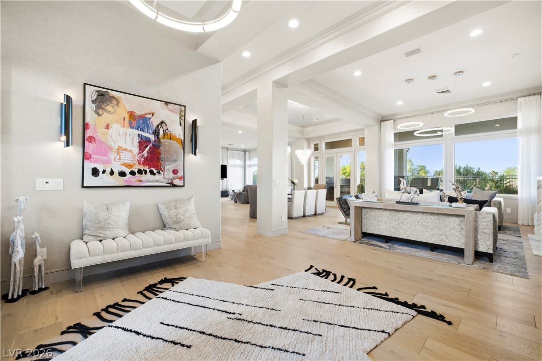 9320 Tournament Canyon Drive